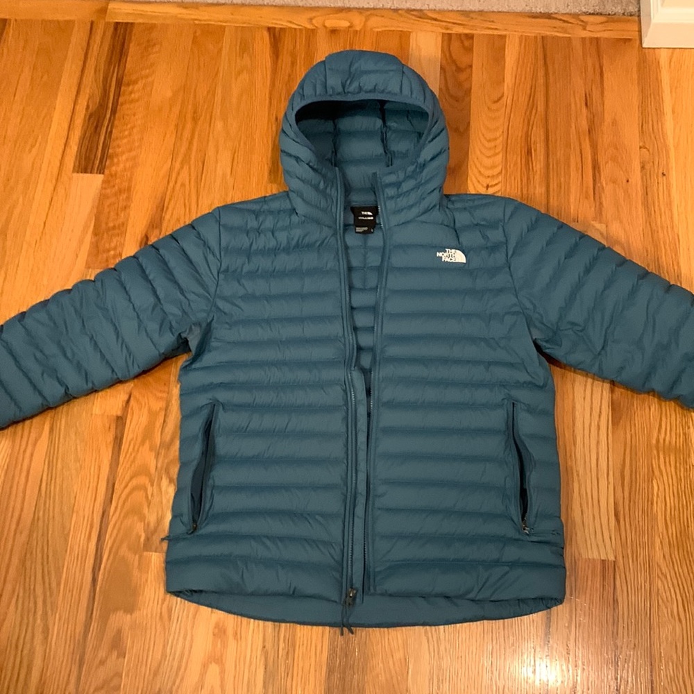 North Face hooded puffer!